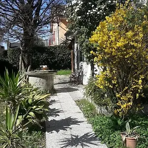  Appartement Lovely Hayloft - Incantevole Barchessa