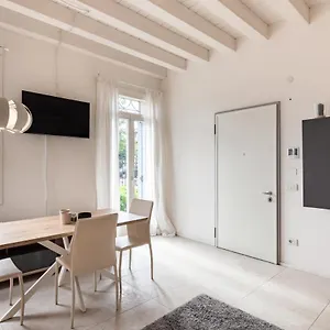 Apartament Corte Cappuccina 14 Elegant Con Parcheggio!, Padwa