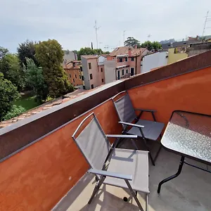 Enjoy - Mansarda Piccolo Tesoro In Centro Citta Padua