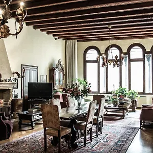  Appartement Palazzo Altinate - Note Di Piano